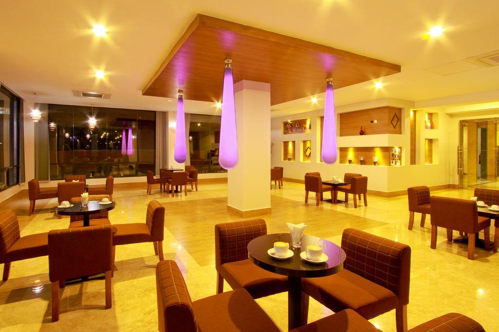 Prideinn Azure Hotel Nairobi Westlands Экстерьер фото